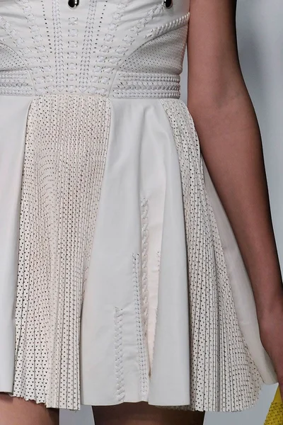 Look 54